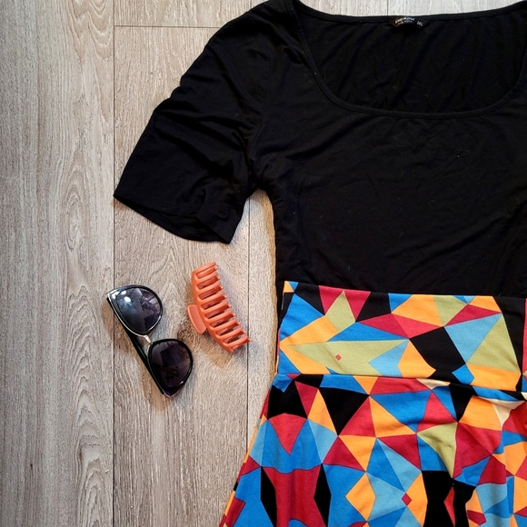 Color Block Skirt - Picture 3 of 6